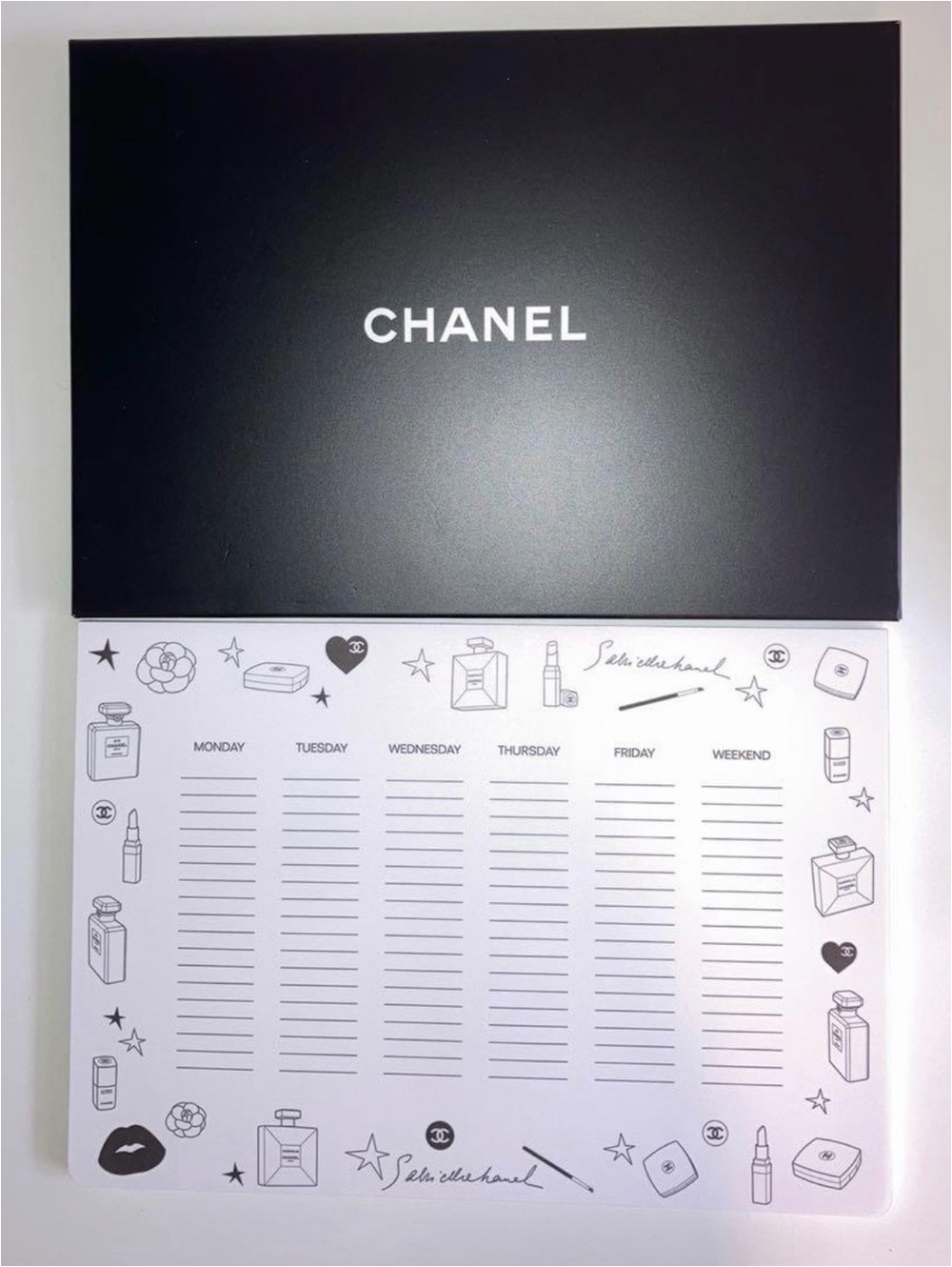 Chanel Beauty Undated Weekly Calendar New